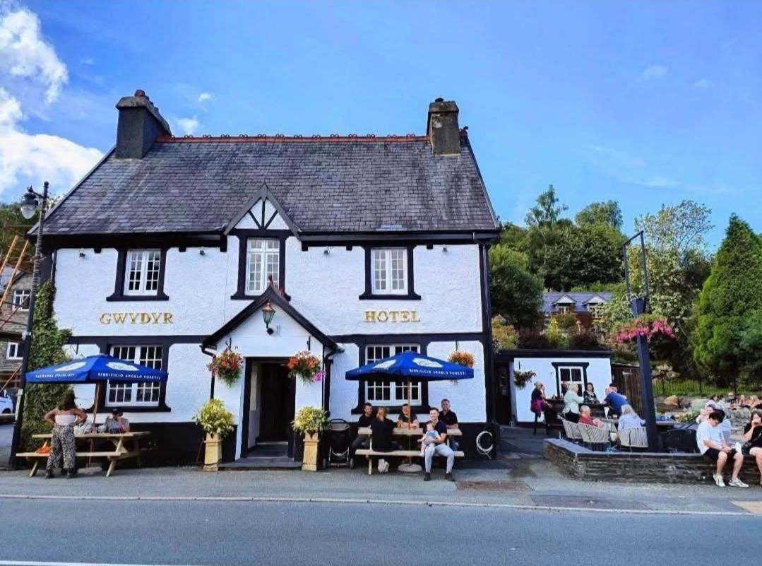 Y Gwydyr Hotel - Dolwyddelan Экстерьер фото